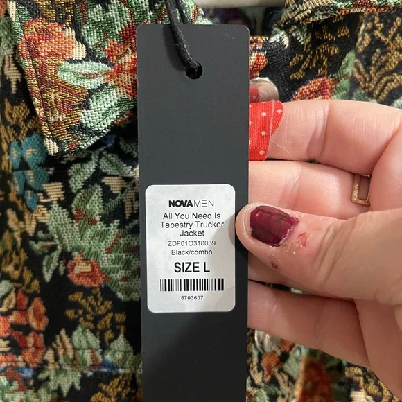 🏷️ BNWT Nova Men Tapestry Trucker Jacket Black Floral Brocade Snap Buttons Sz L - Picture 10 of 12